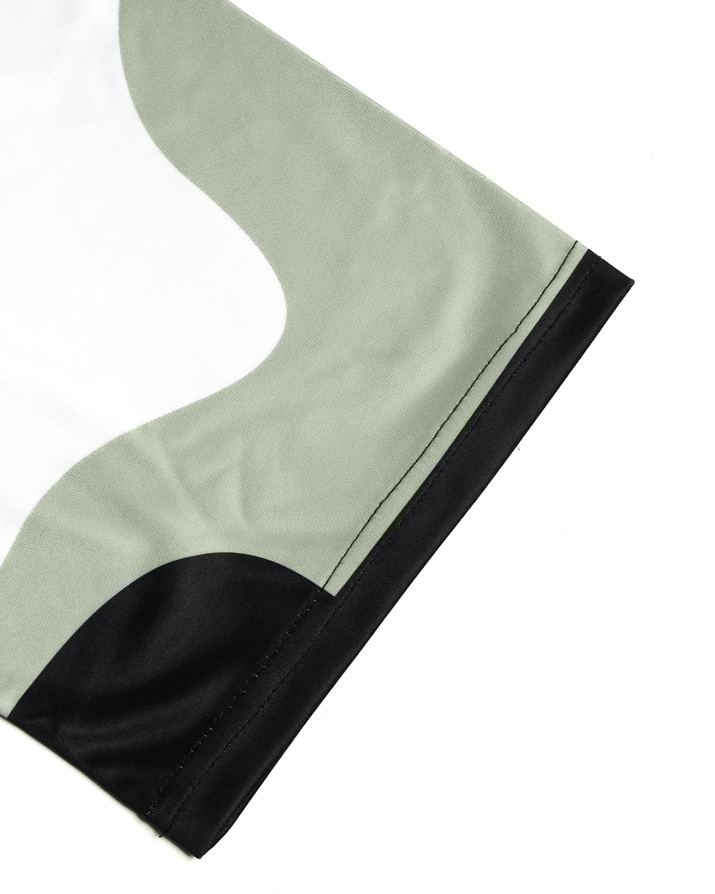 Weavy Paneled Tee — Monochrome